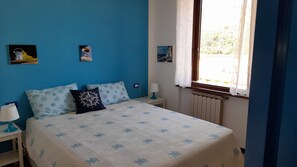 2 bedrooms, iron/ironing board, WiFi, bed sheets - Argentiera sea view close to everything (Toscana)