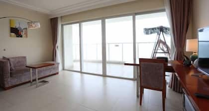 Shili Renjia Apartment (Huidong Yapojiao Flagship Store)