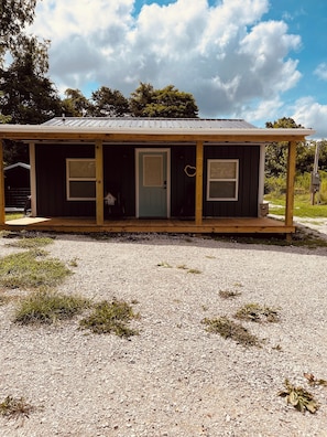 Exterior - The Wren’s Nest (LaFollette)