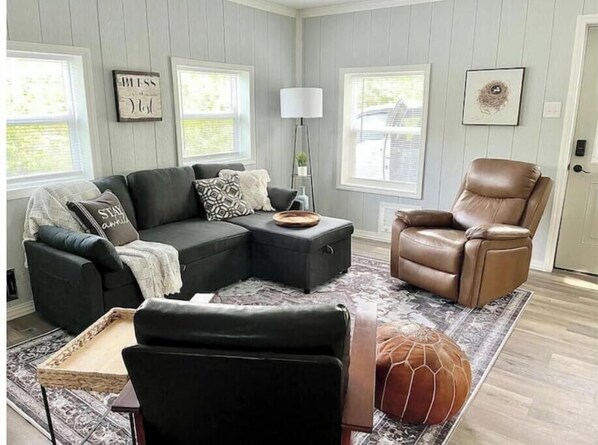 Living area - The Wren’s Nest (LaFollette)