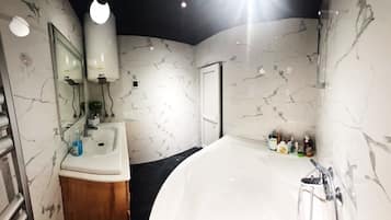 Hair dryer, towels, soap, toilet paper
