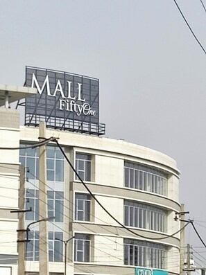 Quang cảnh thành phố