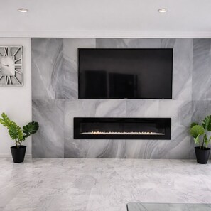 Interior - Hideaway Haven near LAX, Sofi Stadium, the Forum. (Inglewood)