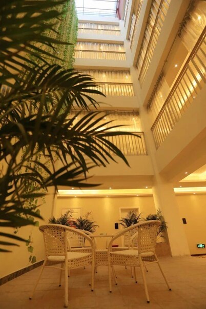 Tulip Fashion Hotel (Zhuquan Road Branch)