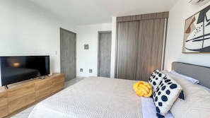 1 bedroom, iron/ironing board, free WiFi, bed sheets