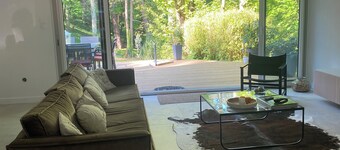 Villa nestled in the pine forest for 6 people