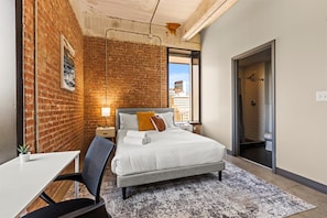 3 habitaciones, tabla de planchar con plancha y wifi gratis 