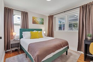 3 chambres, bureau, fer et planche à repasser, Wi-Fi gratuit