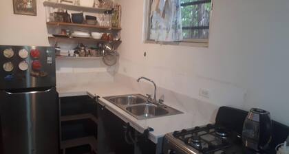 Cozy Tiny House in enchanting Panamá with WiFi