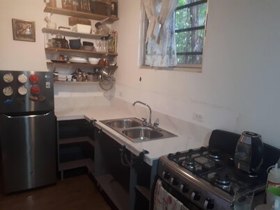 Cozy Tiny House in enchanting  Panamá with WiFi