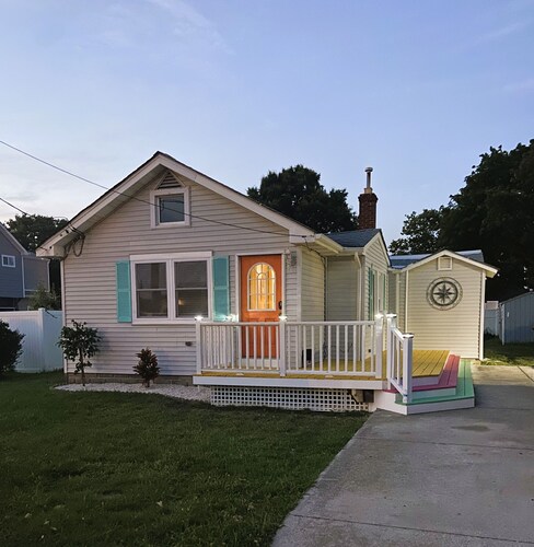 4-bedroom house in charming Lower Township with WiFi, AC