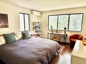 2 dormitorios, escritorio, tabla de planchar con plancha y wifi gratis