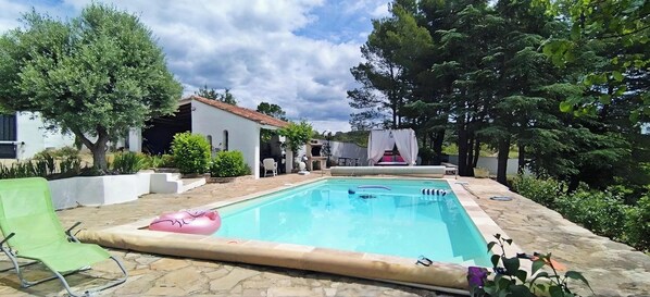 Utomhuspool