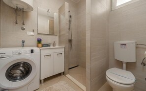 Een douche, een haardroger