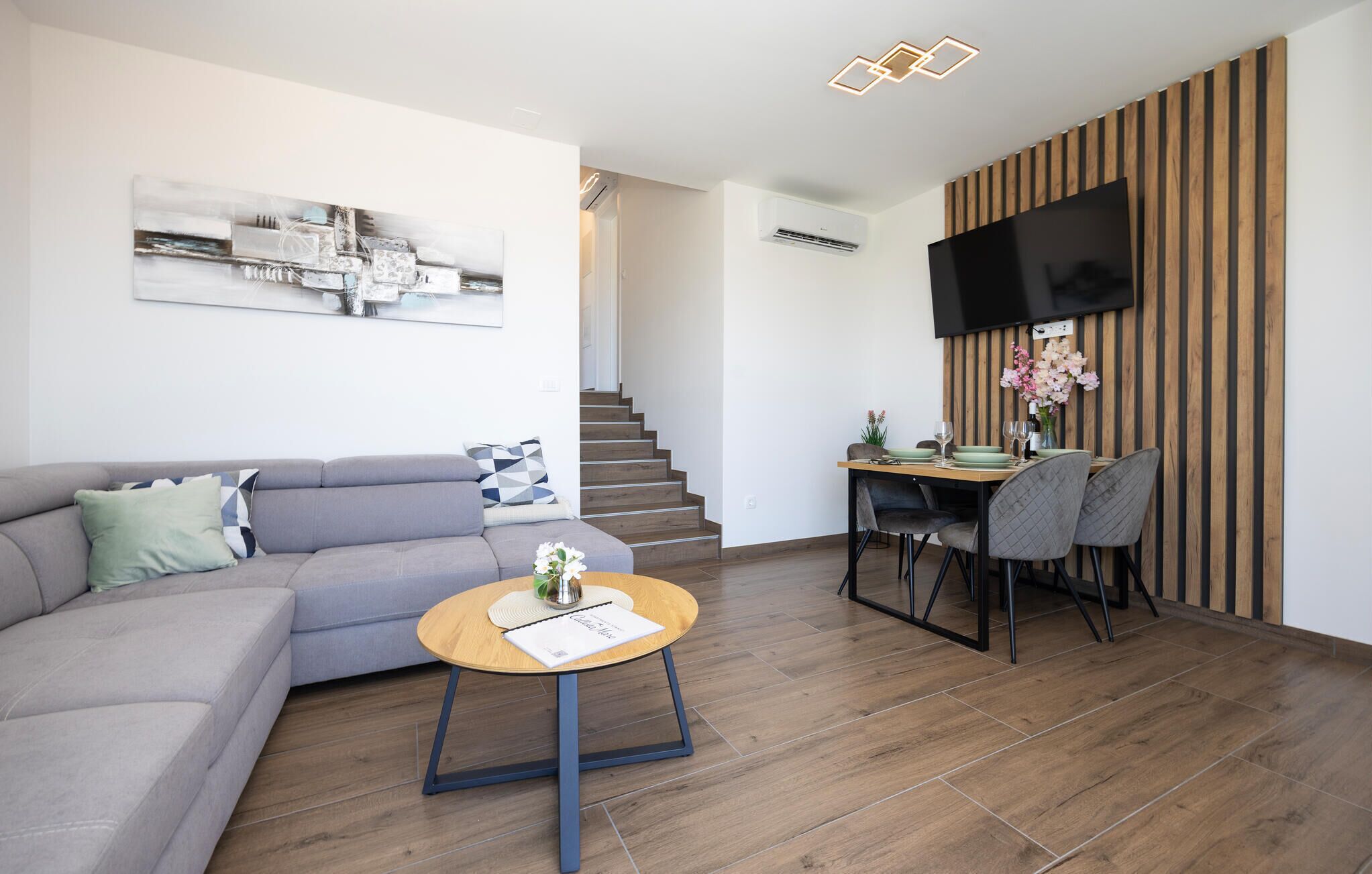 Lovely Apartment In Stanici With Swimming Pool - Omiš