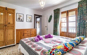 3 bedrooms, free WiFi