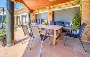 Outdoor dining - Pet friendly home in Segur de Calafell (Segur de Calafell)