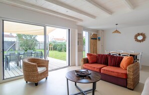 Télévision, chaîne hi-fi