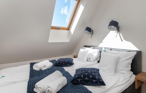 2 bedrooms
