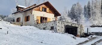 Country/mountain house, close to the 7 laux ski resort and hiking trails