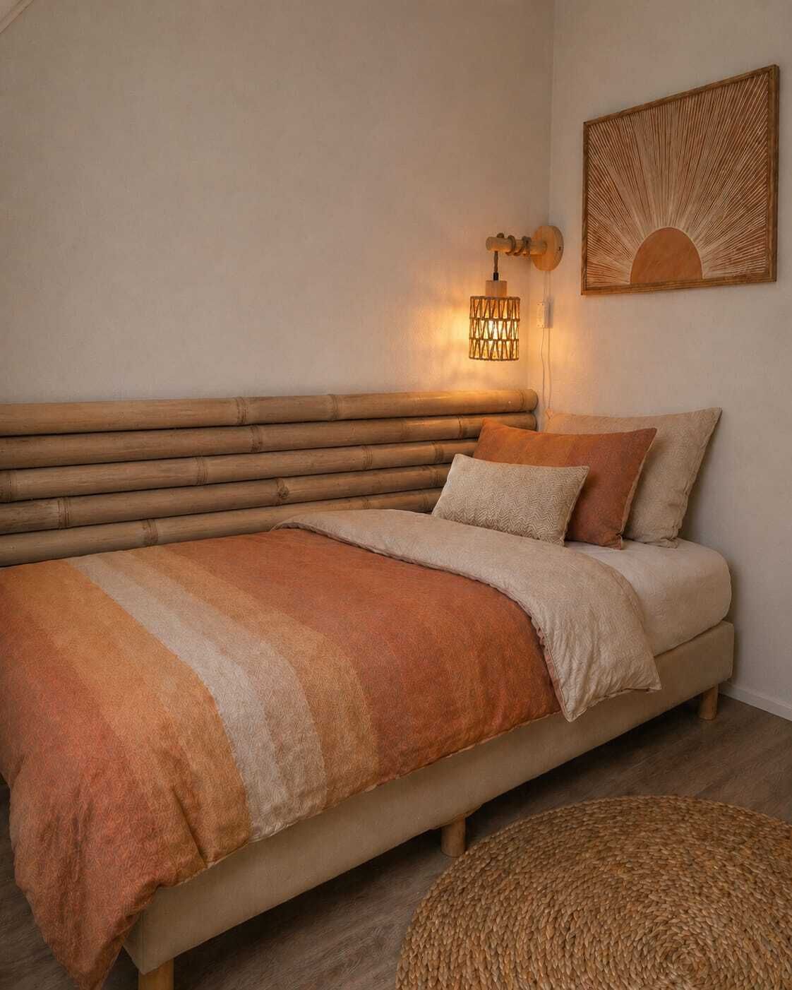 2 bedrooms, travel crib, free WiFi