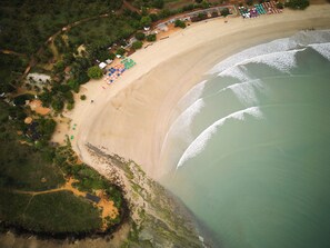 Liegestühle, Strandtücher