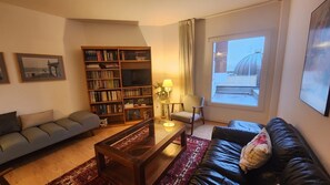 TV, DVD player