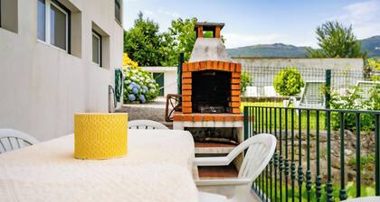Vacation home with private pool ideal for families - Casa da Professora
