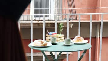 Superior Condo | Terrace/patio