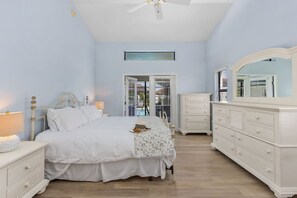 3 عدّة غرف نوم ومكتب ومكواة/لوح كي وسرير سفر