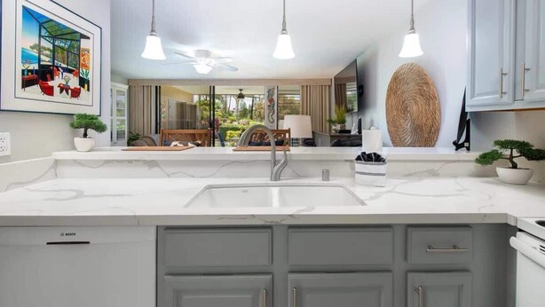 Interior - Pools, lanai & BBQ, Beach gear, On Golf Course (Waikoloa Village)