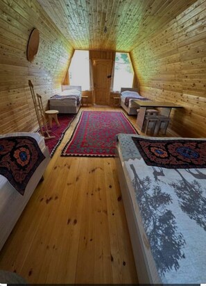 Family Cottage, Mountain View
