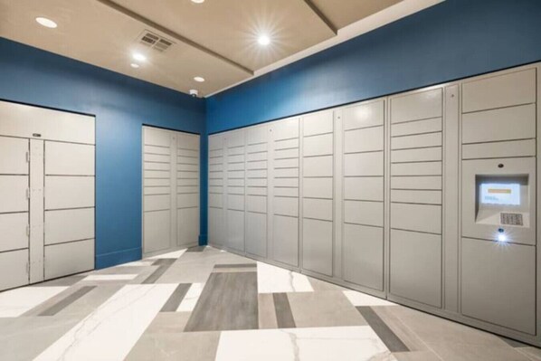 Interior - Fountain View 2B/2B Luxury Apt Near Galleria (Houston)