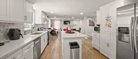 Microwave, oven, stovetop, dishwasher
