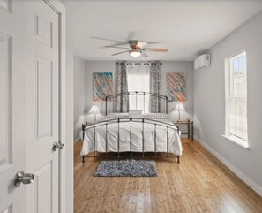 2 bedrooms, WiFi, bed sheets