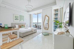 1 soverom, skrivebord, strykejern/-brett og wi-fi (inkludert)