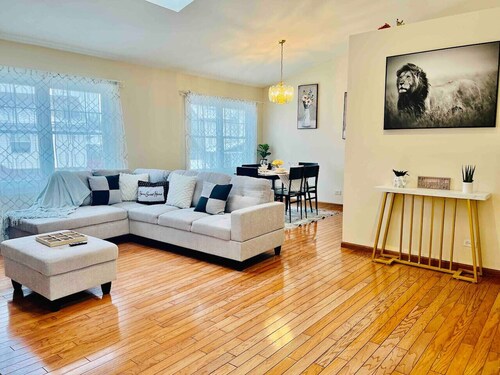 Family Haven-Prime location ideal for long stays