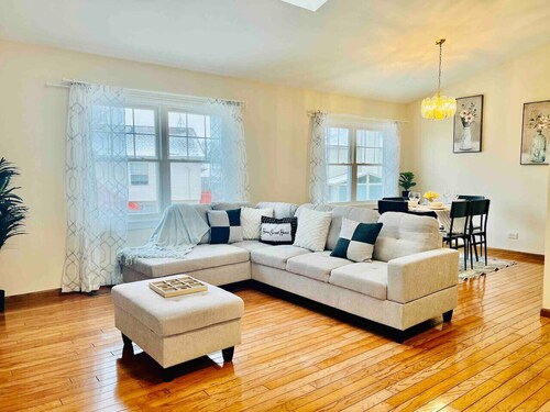 Family Haven-Prime location ideal for long stays