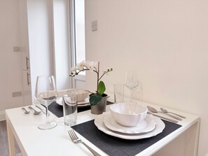 تناول الطعام