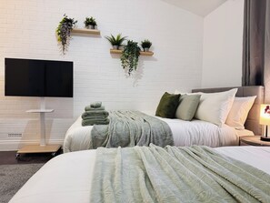 1 Schlafzimmer, Bügeleisen/Bügelbrett, WLAN