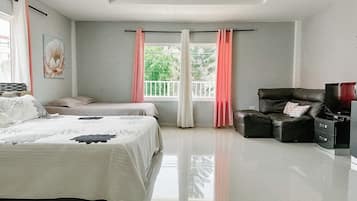 1 habitación, wifi y ropa de cama
