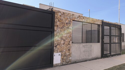 Charming house whit swimming pool in marvelous Las Heras with WiFi, AC.