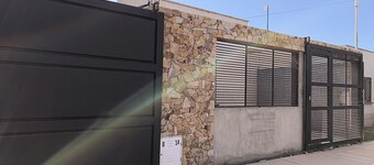 Charming house whit swimming pool in marvelous Las Heras with WiFi, AC.