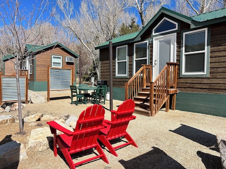 华丽小屋, 山景 | 露台. 萨利达A-旅馆 - 小木屋 房车 帐篷 露营