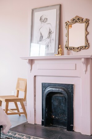 Interior - Savannah Stay with Style 3BR, Walk to Everything! (Savannah)