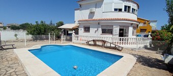 Villa Jordi - Chalet con piscina privada en Vinaròs - Ref. 925