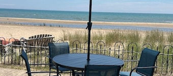 Lake Watch - Beachfront