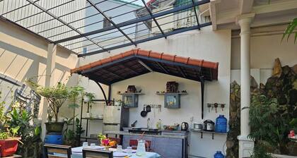 H&H Diamond Nail Guesthouse