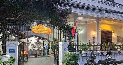 H&H Diamond Nail Guesthouse