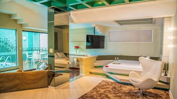 Suíte presidencial, várias camas | 1 quarto, espaço de trabalho para notebook, Wi-Fi de cortesia